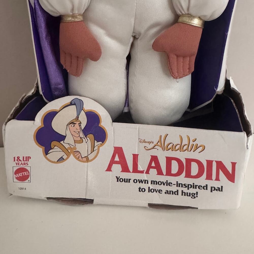 Vintage Disney Aladdin Plush Doll by Mattel Movie Inspired Pal New in Box 10914 - Picture 3 of 9